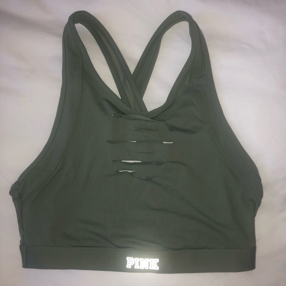 VS Pink ultimate sports bra